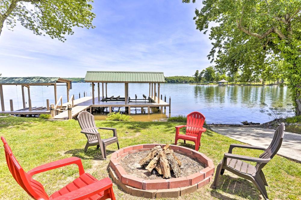 Watts Bar Lake Escape Private Boat Dock and Ramp!